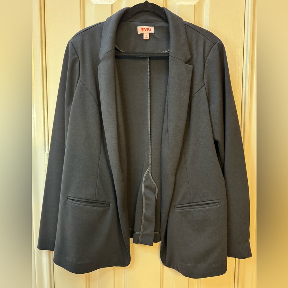 EVRI 1X Open Front Blazer, Black